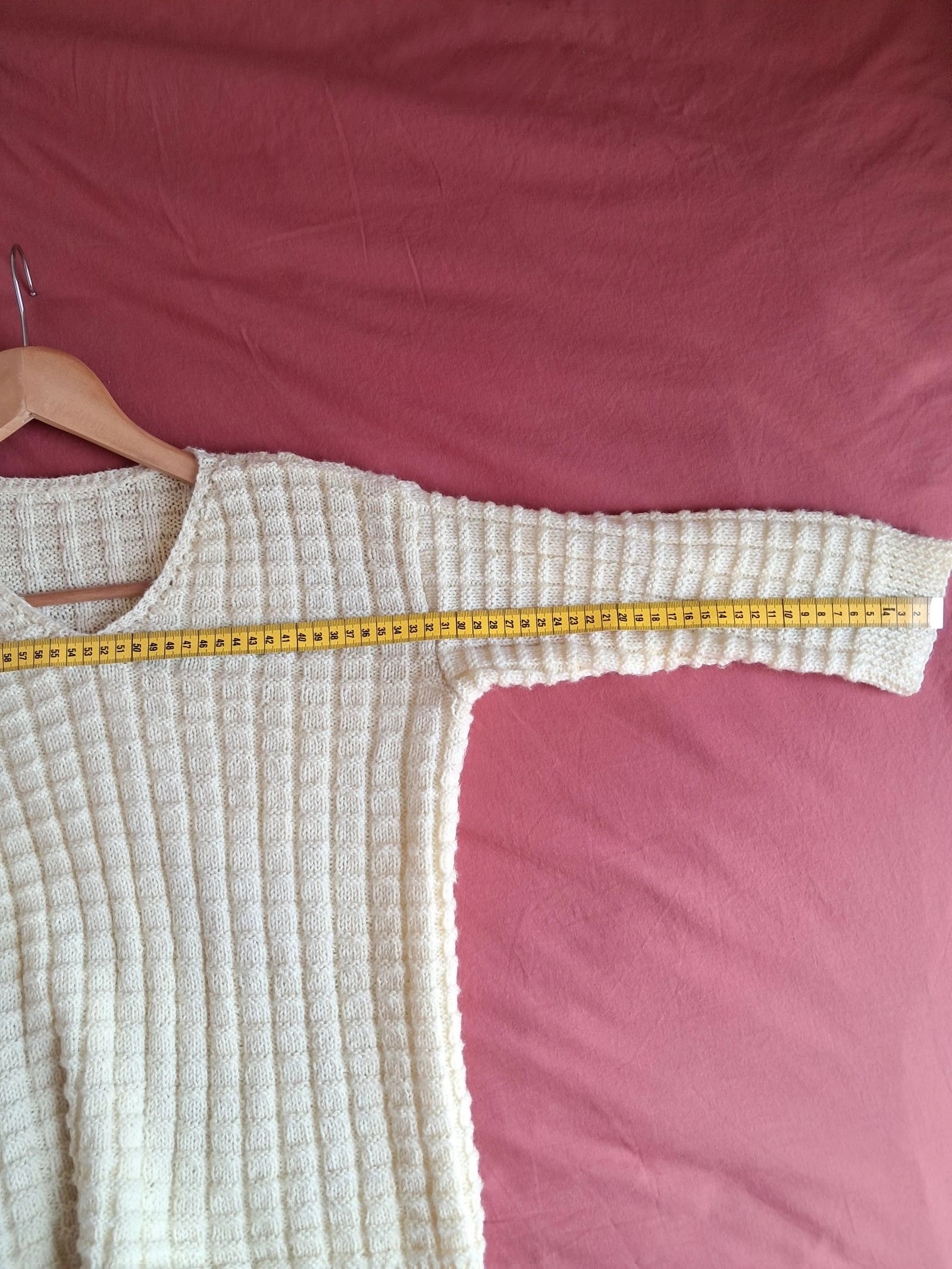 Hand-knitted yellow sweater size 34 36 with 3/4 sleeves – photo 6